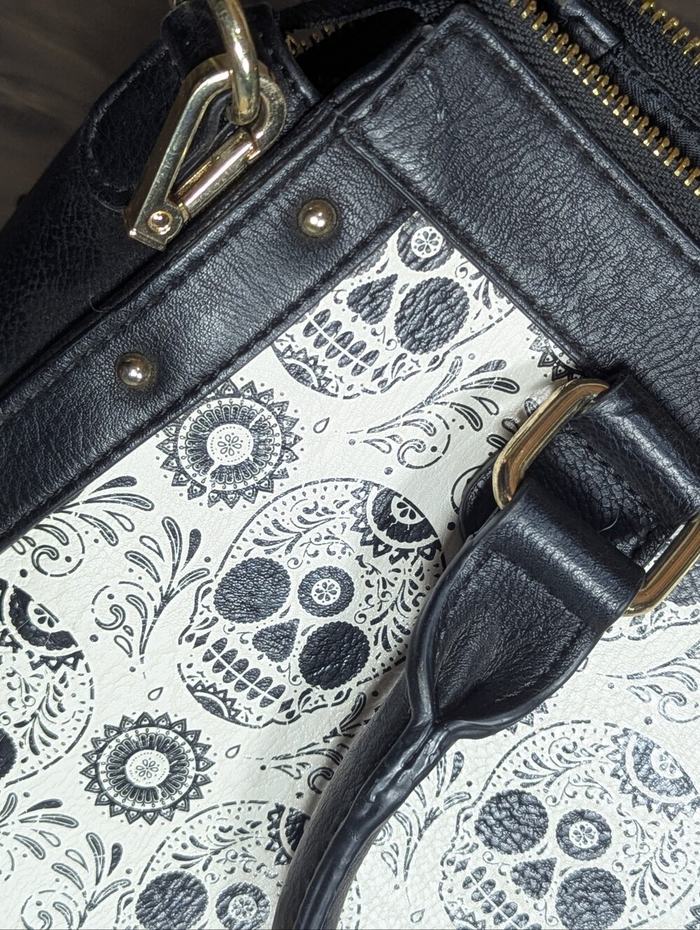 Loungefly Sugar Skull Black White Satchel Handbag - Picture 4 of 8